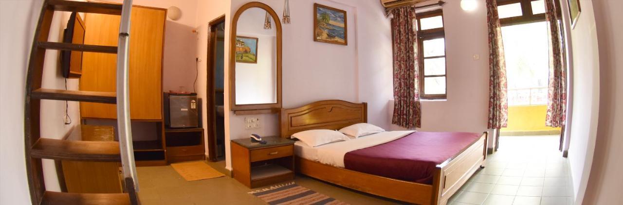 Falcon Resorts Калангуте Екстериор снимка